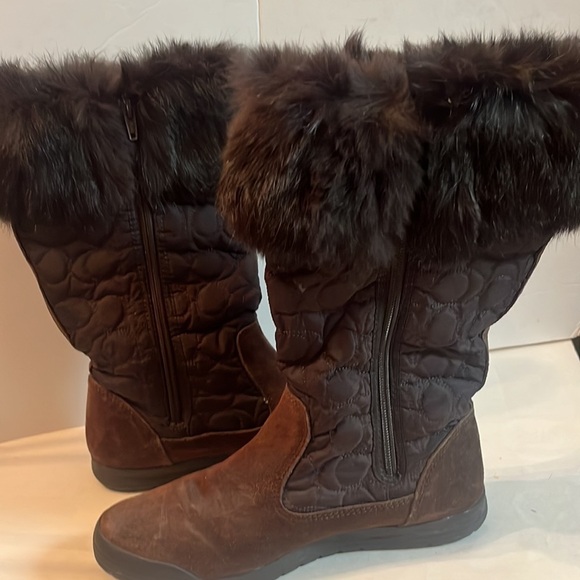 COACH Talen Genuine Rabbit Fur Cuff Quilted Boots Women's Size 6 M Brown - Picture 12 of 12
